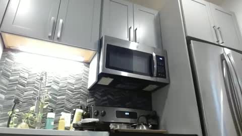 Hazel online show from 12.28.24