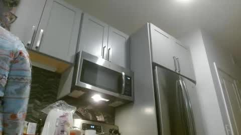 Hazel online show from 01.05.25