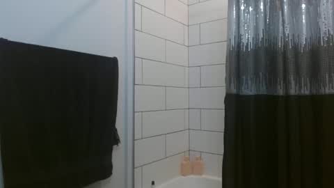 Hazel online show from 01.06.25