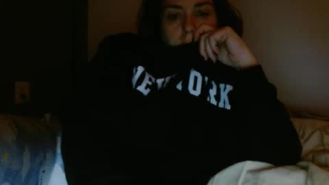 Hazel online show from 10.11.25