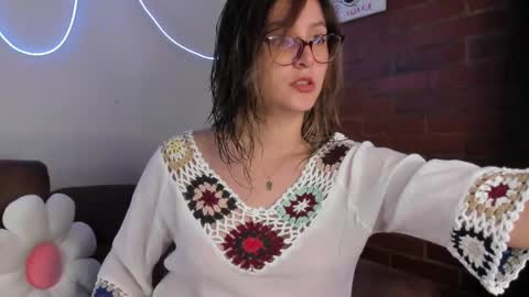 Hazel Brown online show from 02.12.25