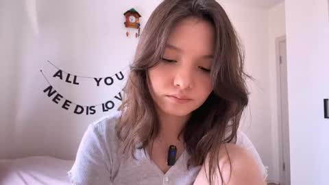 Kira online show from 05.02.26