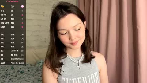 Snapshot of hazelhartshorn chatting on 07.04.26 Kira online show from 07.04.26