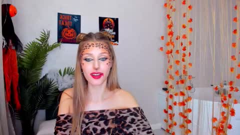 heartedlove_1 online show from 10.31.25