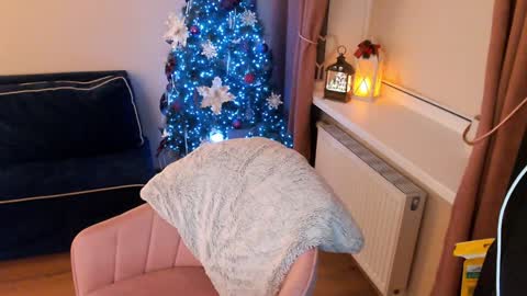 Heaven girl online show from 12.17.24