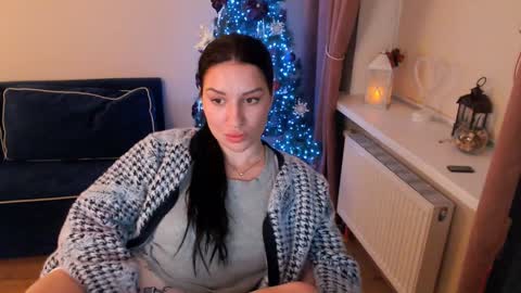 Heaven girl online show from 01.05.25