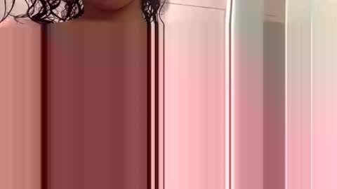 Snapshot of heavenlybaebee chatting on 02.13.26 heavenlybaebee online show from 02.13.26