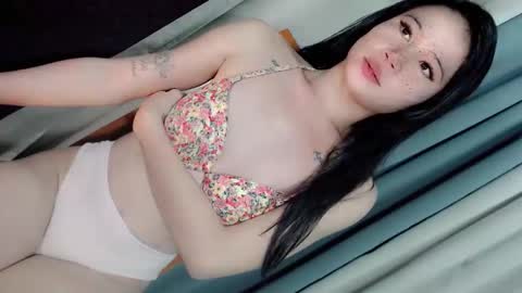 Snapshot of heavenlycum69_mickey chatting on 09.17.25 Mickey online show from 09.17.25