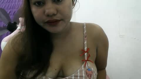 heavenlyeyes69 online show from 04.12.26