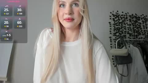 Akemi instinthemoodforlooove online show from 12.10.24