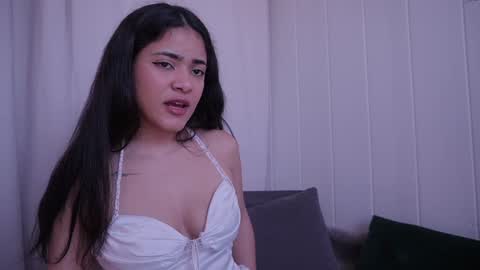 Snapshot of hecate333 chatting on 12.19.24 hecate333 online show from 12.19.24