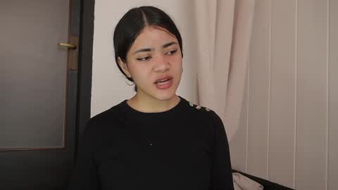 Snapshot of hecate333 chatting on 02.20.25 hecate333 online show from 02.20.25