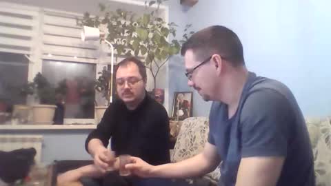 hedineko online show from 04.25.26