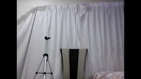heelarh456639 online show from 05.23.26