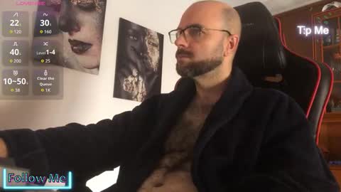 Snapshot of heels4funn chatting on 11.12.25 Fran online show from 11.12.25