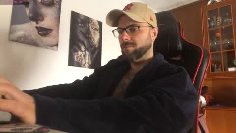 Snapshot of heels4funn chatting on 11.13.25 Fran online show from 11.13.25