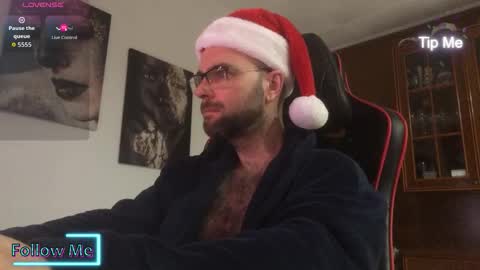 Snapshot of heels4funn chatting on 12.21.25 Fran online show from 12.21.25