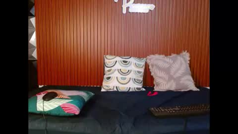 Snapshot of heily_rose chatting on 11.24.25 Heily Rose online show from 11.24.25