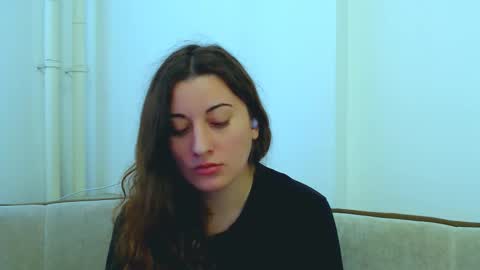 helen_adams_ online show from 02.14.25