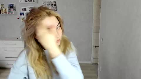 Helen sven online show from 02.16.26