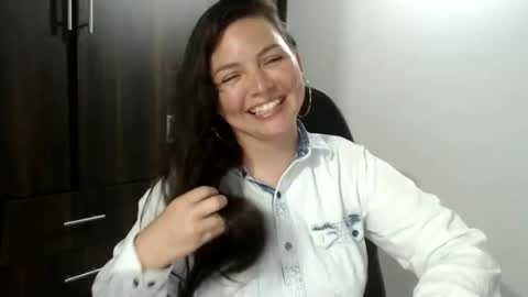 helena online show from 10.16.25