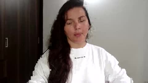 helena online show from 10.25.25