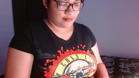 Snapshot of helena_grant chatting on 12.11.24 Helena online show from 12.11.24