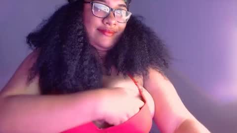 Snapshot of helena_grant chatting on 01.17.25 Helena online show from 01.17.25