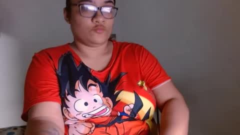 Snapshot of helena_grant chatting on 02.02.25 Helena online show from 02.02.25