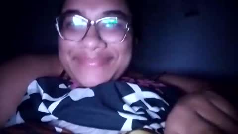 Snapshot of helena_grant chatting on 12.22.25 Helena online show from 12.22.25