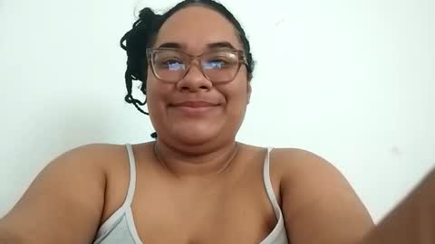 Snapshot of helena_grant chatting on 01.10.26 Helena online show from 01.10.26