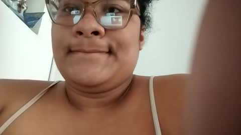 Snapshot of helena_grant chatting on 02.05.26 Helena online show from 02.05.26