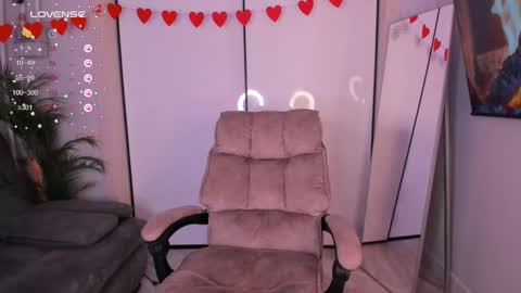 Helen online show from 03.08.26