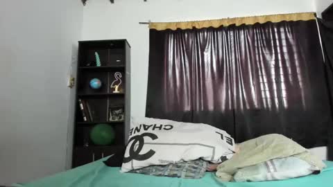 helena_spellman online show from 02.02.25