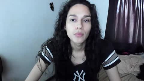 helena_spellman online show from 10.10.25