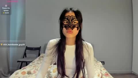 Hi I am Helen online show from 05.31.26