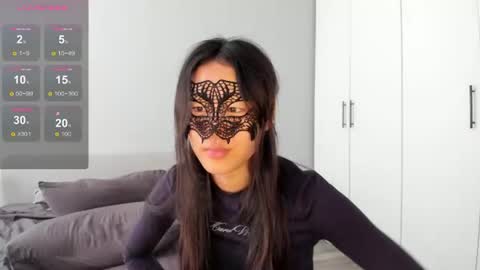 Hi I am Helen online show from 06.25.26