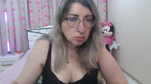 Snapshot of helenenigma chatting on 02.09.26 helenenigma online show from 02.09.26