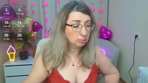 Snapshot of helenenigma chatting on 02.12.26 helenenigma online show from 02.12.26