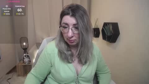 Snapshot of helenenigma chatting on 02.20.26 helenenigma online show from 02.20.26
