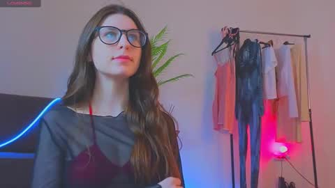   online show from 03.03.25