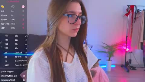   online show from 03.12.25