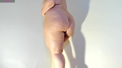 Helen or Hells online show from 12.04.24