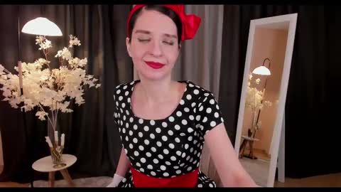 Helen online show from 02.09.25