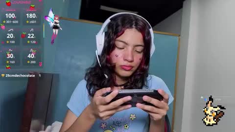 Helia Transfem and Amy online show from 09.11.25