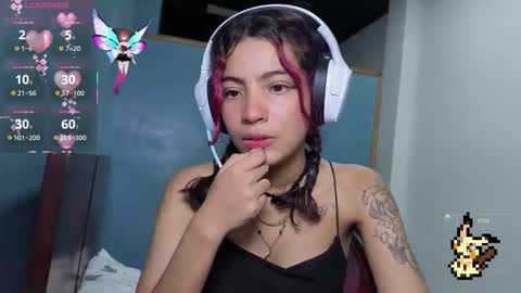 Helia Transfem and Amy online show from 10.20.25