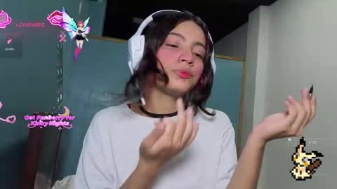 Helia Transfem and Amy online show from 10.26.25