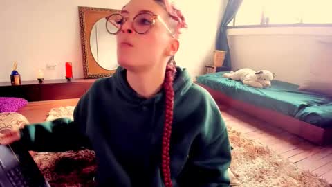 Heliconia online show from 12.13.25