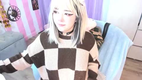 Laura online show from 02.14.25