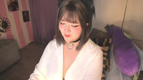 Laura online show from 09.12.25